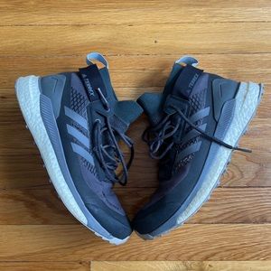 adidas TERREX FREE HIKER GORE-TEX HIKING SHOES Carbon Gray Blue Size 8.5 345